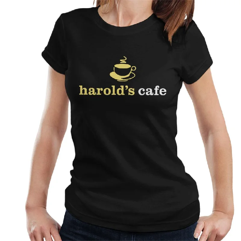 Neighbours Harolds Cafe Women's T-Shirt Notch Collar Peter Pan Collar Cowl Neck