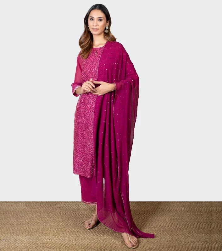 Magenta Zari Embroidered Chanderi Kurta with Cotton Pants and Chiffon Dupatta - Set of 3 Classic Cropped Pants Magenta Zari Embroidered Chanderi Kurta with Cotton Pants and Chiffon Dupatta - Set of 3 Classic Cropped Pants