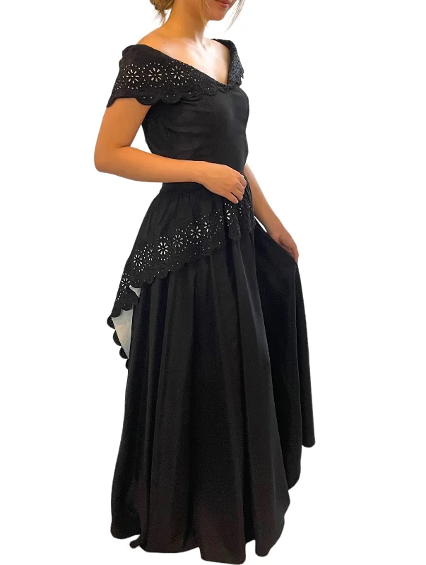 Channelling Audrey 1950s Off Shoulder Black-tie Evening Dress  Maxi Truly one-of-a-kind. Tunics Fall fleece