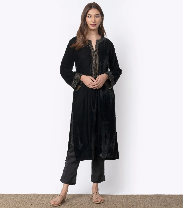 Black Velvet embroidered Kurta & Pants Set Relaxed High-Waist Trousers