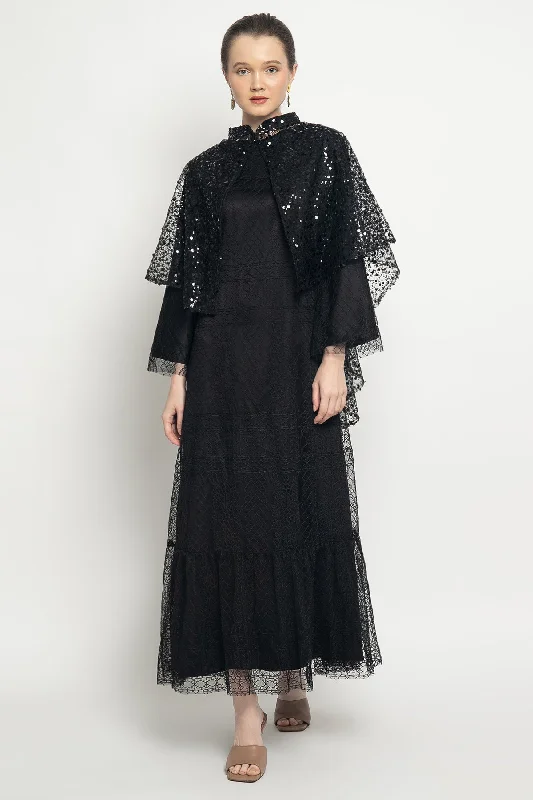 Farida Dress in Black Crew Neckline Casual