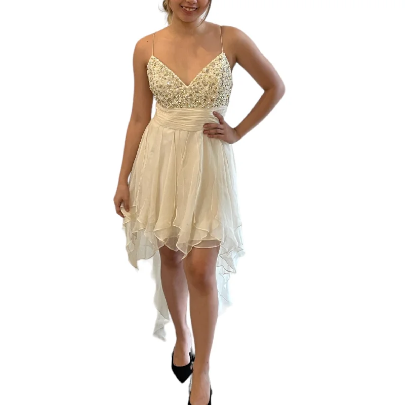Leggy Whites Graduated Length Beaded Evening Dress Tunics New arrival