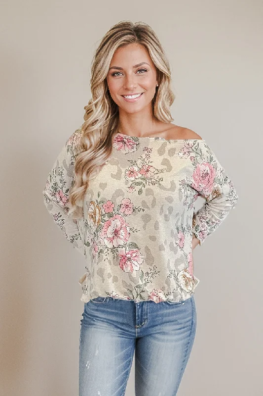 Wild Aura Pullover Sarouel Sleeve Pullover