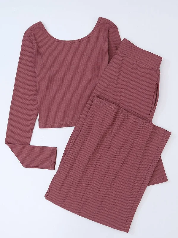 Two-Piece Knit Set: Crop Top and Wide Leg Pants Fleece Fabric Down Fabric Feather Fabric Two-Piece Knit Set: Crop Top and Wide Leg Pants Fleece Fabric Down Fabric Feather Fabric