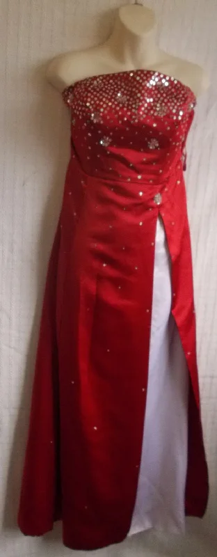 Stunning Vintage Glam. Manhattan Red Satin Eve Dress with satin side split in contasting cream, daimonte embellishment